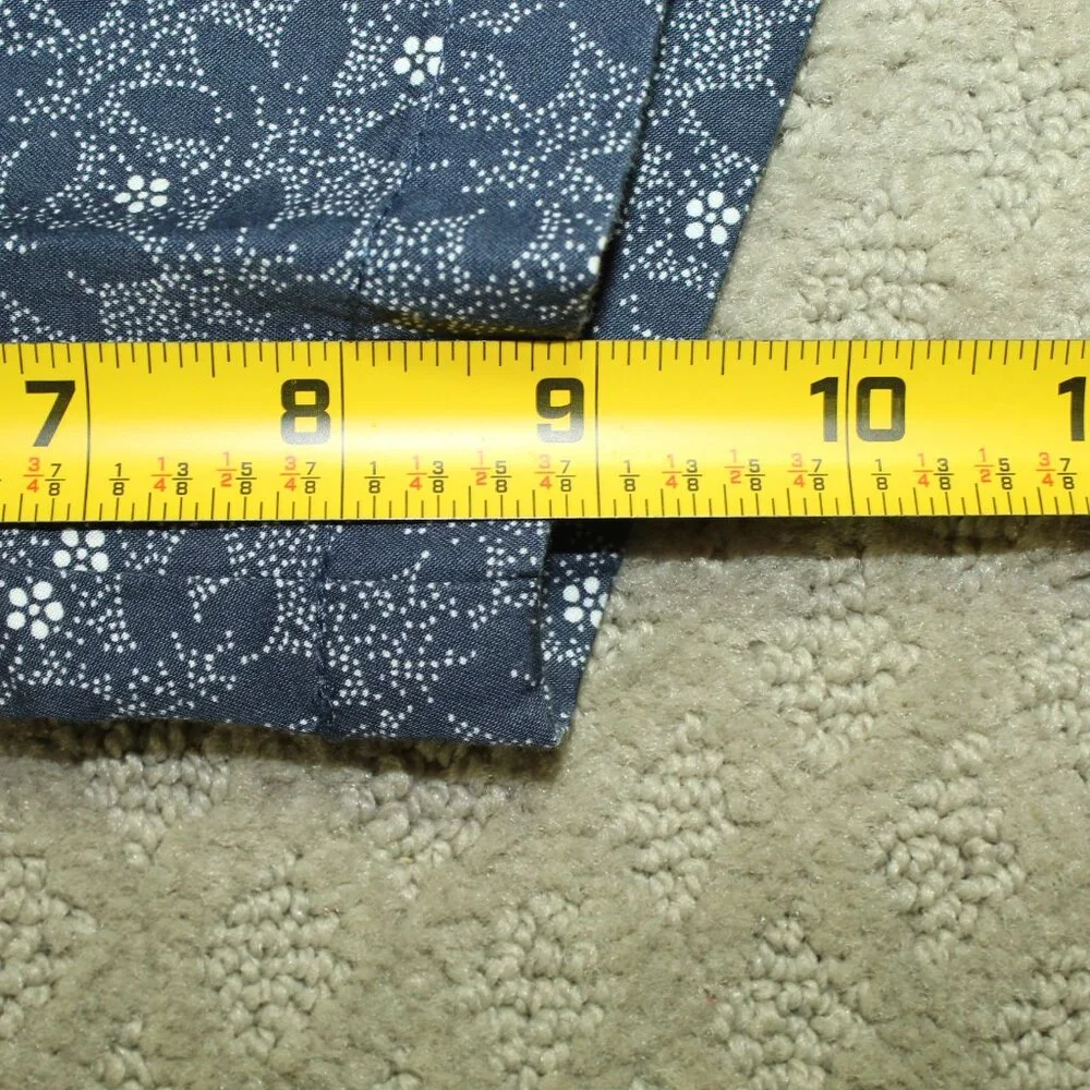J Crew Stanton Shorts Lightweight Navy Blue & White Floral Size 34  Inseam 9